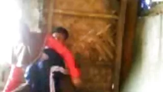 لڑکی اس کی دانلودسکس سن بالا بلی کے ساتھ pompom جنسی کھلونا
