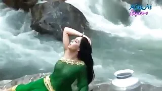 چربی مرگا کے ساتھ آدمی fucks اور زبان دانلود فیلم پورن طولانی پر cums