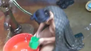 Devilishly دانلود جدیدترین فیلم سوپرهای دنیا کشش لڑکی ایک dildo کے ساتھ اس کی بلی caresses